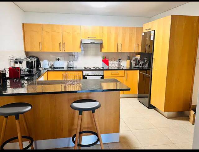 1 BEDROOM APARTMENT TO LET IN CAPE TOWN CITY CENTRE